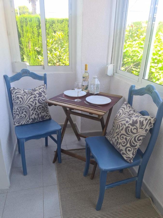 Studio In The Sun Apartment Torrevieja Exterior foto